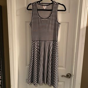 LulaRoe Nicki Dress Size Small Black & Off White Stripe Used Excellent Condition
